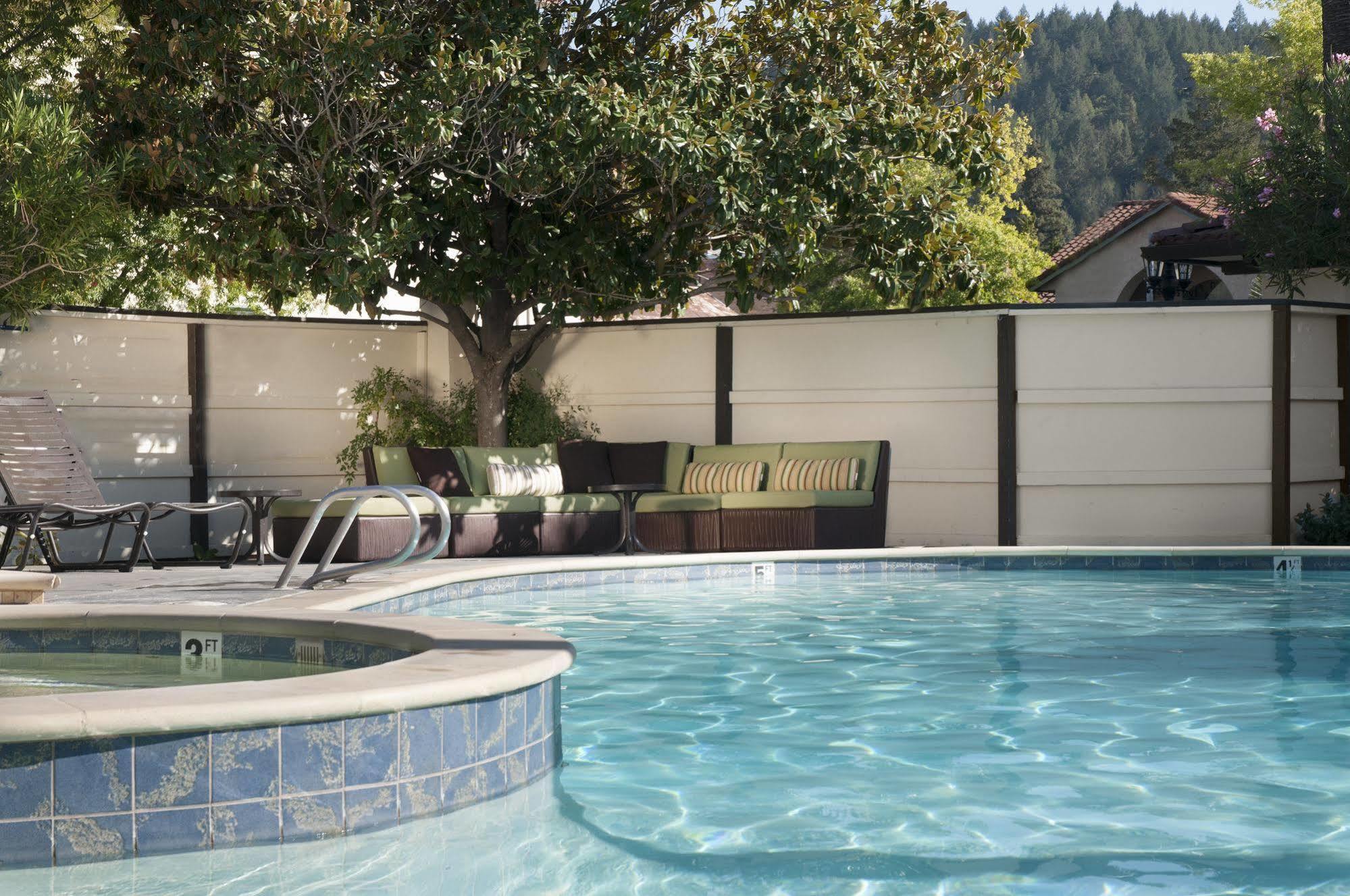 Roman Spa Resort Calistoga Exterior photo